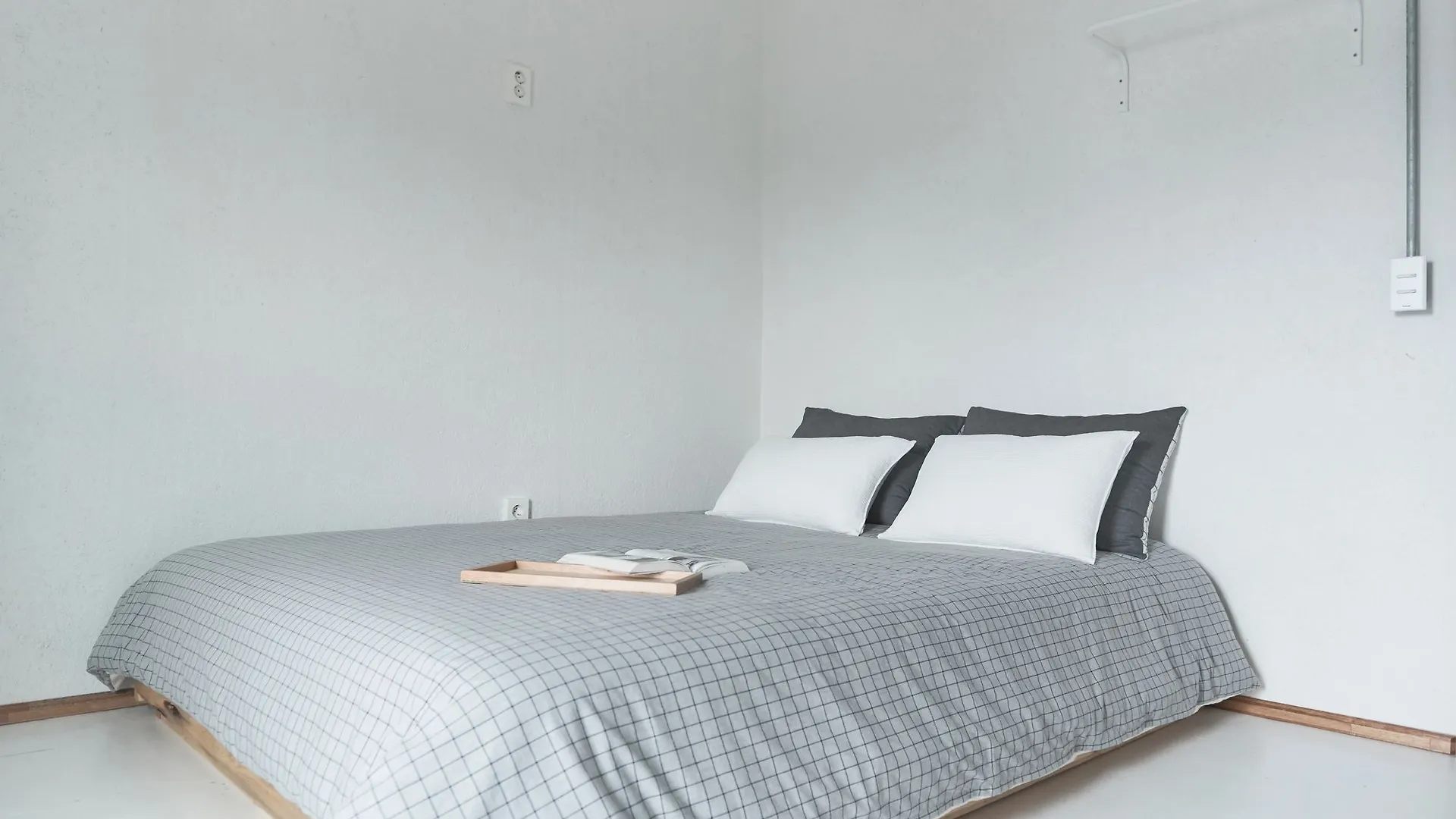 Wiesen Village - Hostel Czedżu Korea Południowa